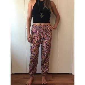 Billabong lightweight floral pants